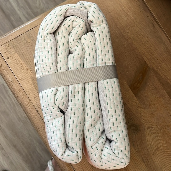 Pottery Barn Baby Colby Crib Skirt NWT Dots & Stripes 16” Drop 100% Cotton - Picture 7 of 8